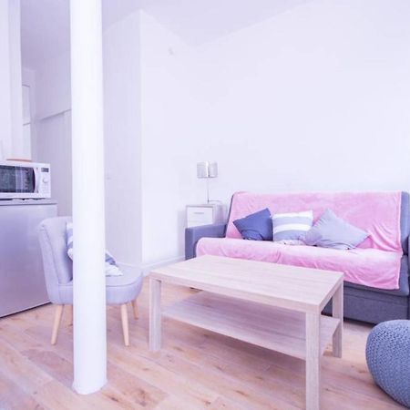 Superb Quiet And Comfortable Studio Apartment ปารีส ภายนอก รูปภาพ